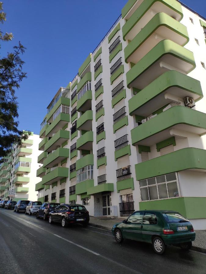 Alsol C5330 Apartment Quarteira Bagian luar foto